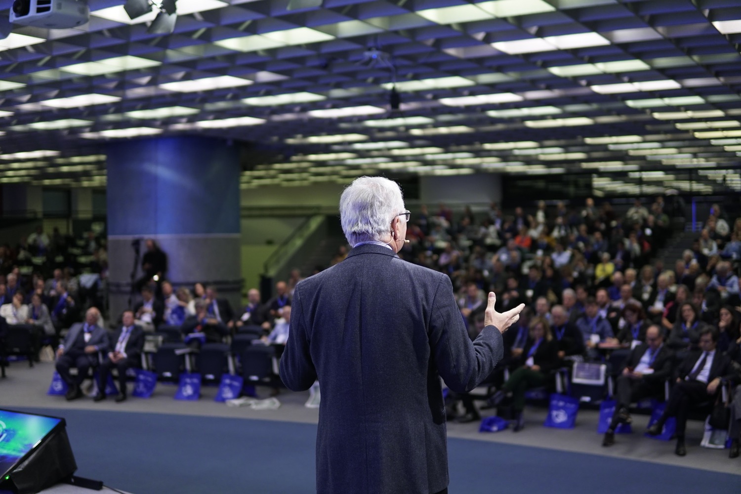 AGRICOLTURA, VINO E INNOVAZIONE  LA MINISTRA BELLANOVA E PAOLO DE CASTRO  ALLA TERZA GIORNATA DEL FESTIVAL DEL FUTURO