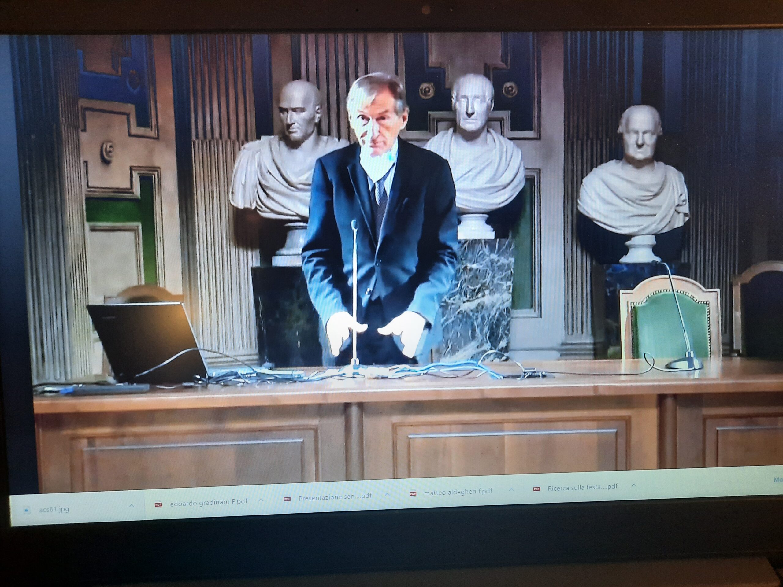 Accademia di Medicina e Accademia delle Scienze conferenza sul tema “Farmaci: danni e vantaggi nell’anziano come invecchiare in salute”