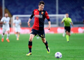 Genoa verso il Torino. Shomurodov: lavoro in campo