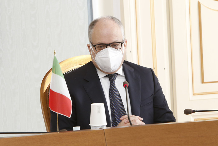 Gualtieri, Italia vuole accordo sul Mes, non porrò veto