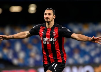 Ibrahimovic, la biografa: “Zlatan è unico, si sforza il doppio di 10 anni fa”