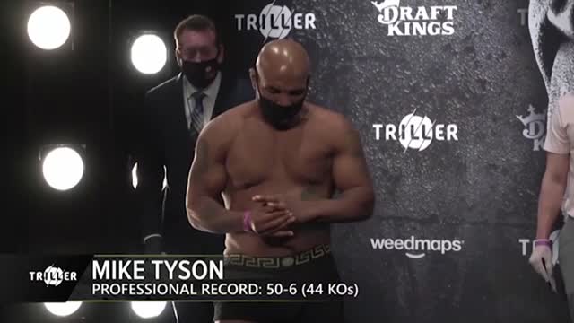 Tyson mostra i muscoli e avvisa Roy Jones Jr: "Sto venendo a prenderti"