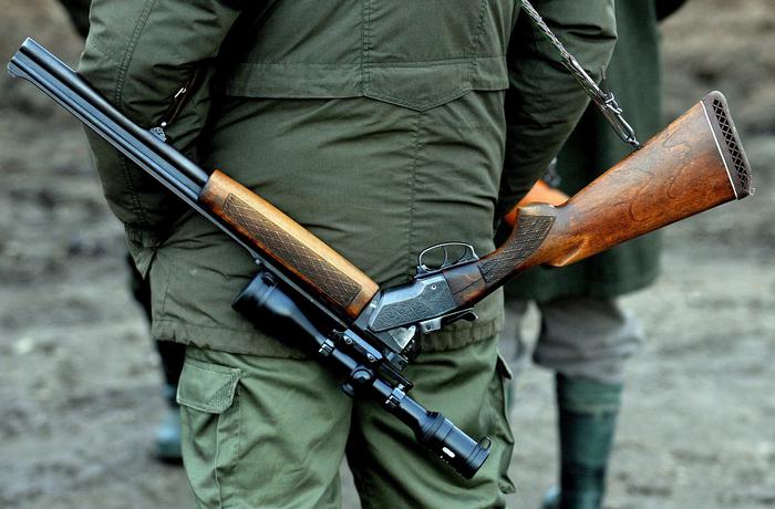 Incidente caccia a Genova, muore 58enne sotto occhi figlio