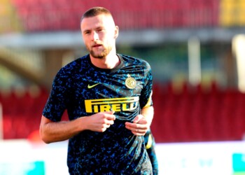 Inter, Klopp pensa a Skriniar per sostituire van Dijk