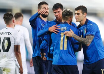 Italia, Zaccagni e Grifo lasciano il ritiro: in gruppo Acerbi e Barella