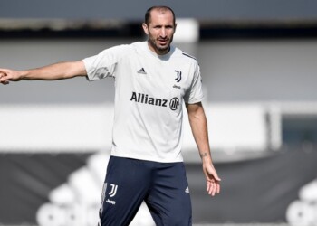Juve, Chiellini e De Ligt: Pirlo li aspetta, ecco quando torneranno