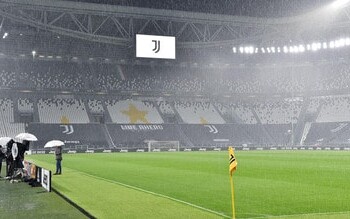 Juve-Napoli, rinviata la sentenza sul ricorso di De Laurentiis