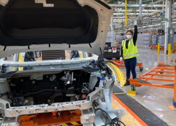 La seconda rivoluzione Ford, ecco la prima auto costruita da sole donne