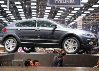 L’auto riparte dalla Cina: ad ottobre le vendite crescono del 12,5%