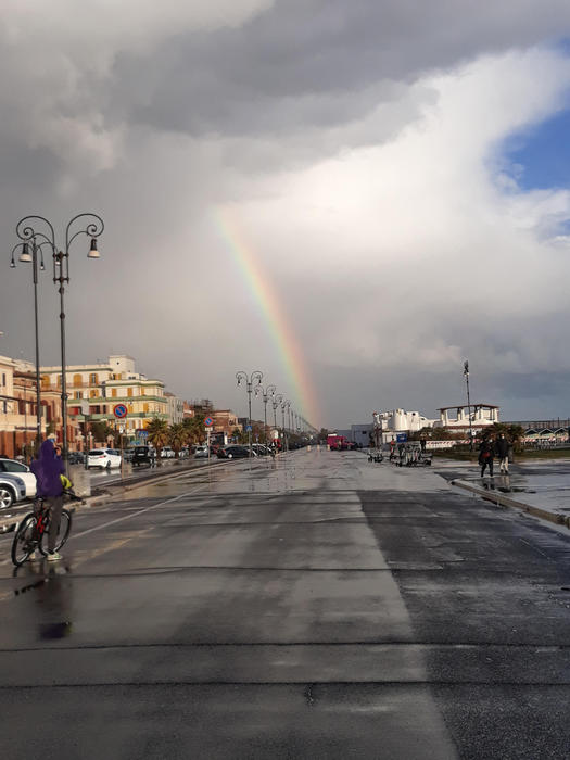 Maltempo:allerta rossa in Calabria, venti forti al centrosud