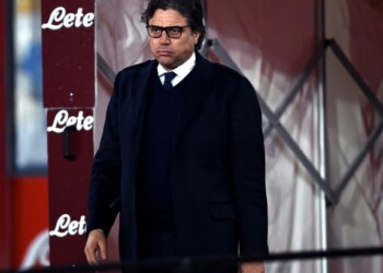 Napoli, Giuntoli: “Mario Rui e Ghoulam in tribuna. Non erano sul pezzo”