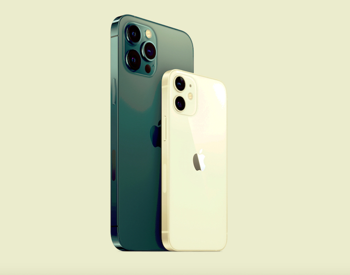 Natale: sotto l’albero i telefoni con gli schermi più grandi