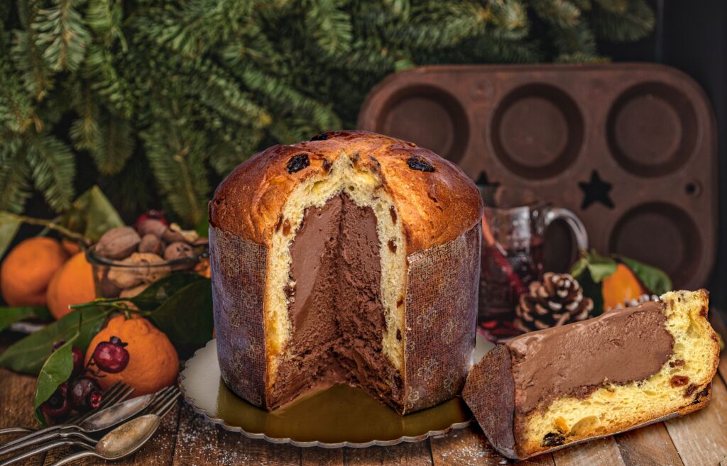 Si sono svolti a Milano il concorso Panettone Day, dove una giuria di esperti presieduta dal maestro Gino Fabbri ha premiato per le 3 categorie in gara