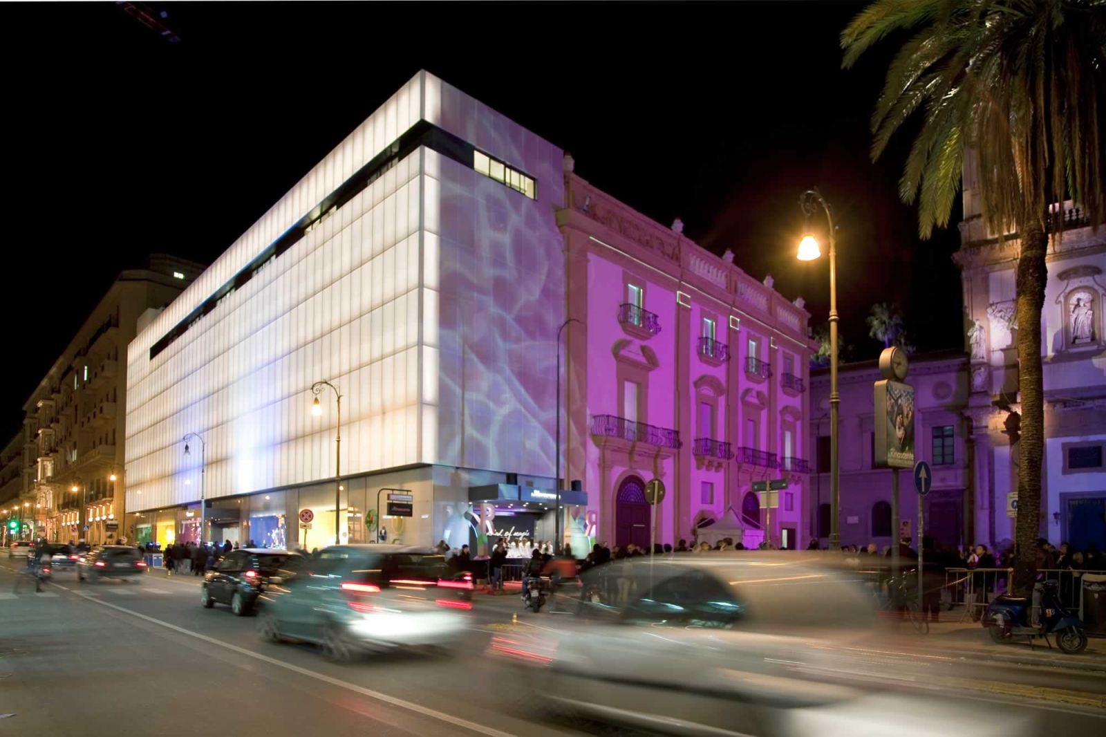 Rinascente, firmato l’accordo: La Filcams: “I lavoratori adesso possono festeggiare e festeggia tutta la città.