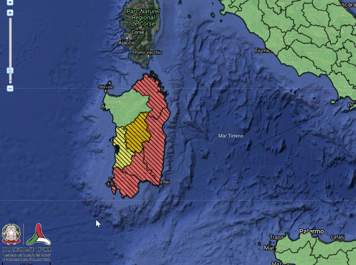 Allerta meteo rossa da protezione civile nazionale.