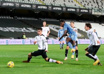 Spezia-Atalanta 0-0: pali di Farias e Zapata, Gosens fermato dal Var