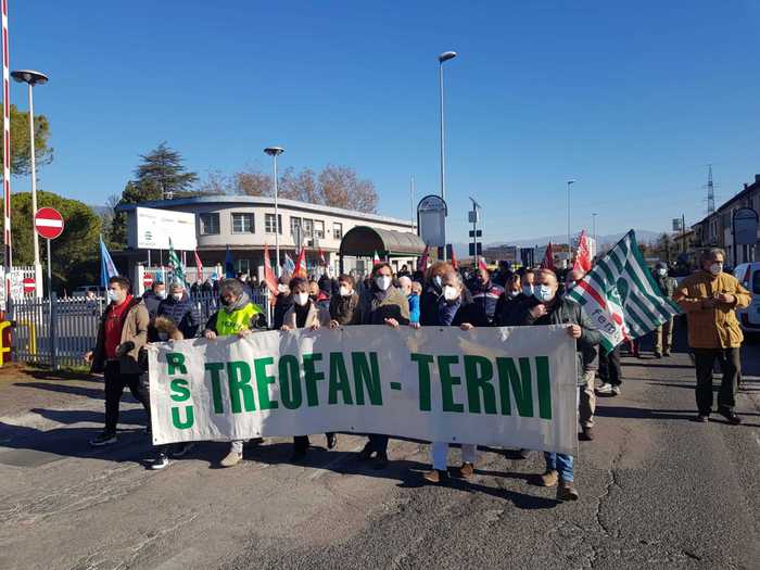 Treofan licenzia 142 dipendenti, 139 a Terni