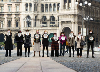 Giornata per l’eliminazione della violenza contro le donne > IL LUOGO PIU’ PERICOLOSO > Progetto delle artiste Silvia Levenson e Natalia Saurin