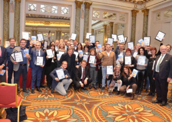 SPARKLE DAY DIVENTA SPARKLE MONTH: OLTRE UN MESE DI BOLLICINE ITALIANE