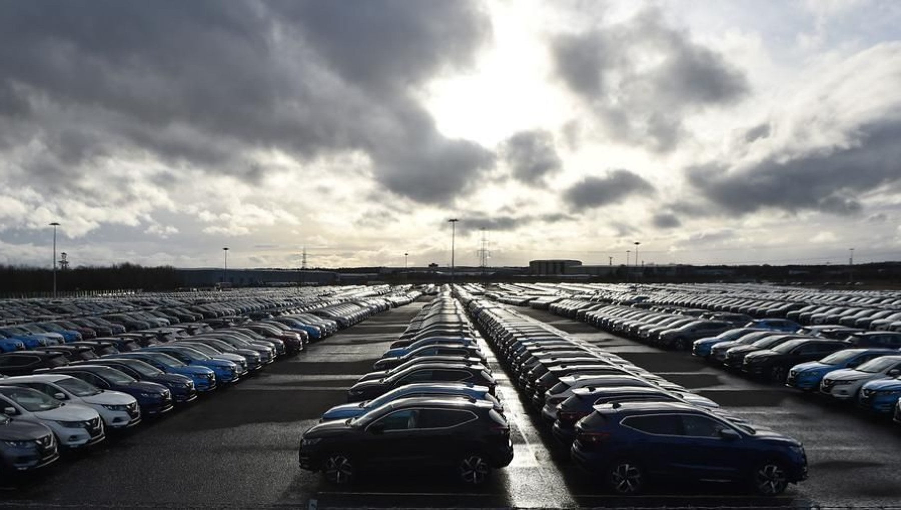 Vendite auto, dopo il pareggio la sconfitta, Ecco perchè gli incentivi vanno rinnovati