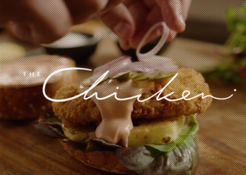 Apre a Tel Aviv “The chicken” il primo ristorante di hamburger preparati con carne coltivata