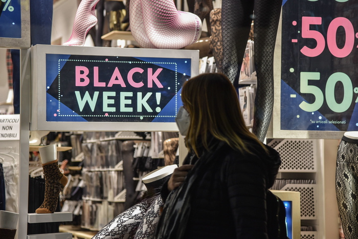 Amazon, in Black Friday e Cyber Monday per Pmi +60% vendite