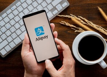 Ant Group pensa di trasformare le attività finanziarie online in una holding