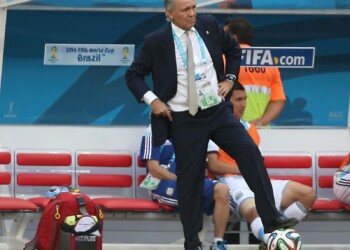 Argentina, morto l’ex ct Sabella: ebbe un malore alla notizia di Maradona