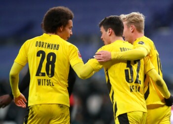 Borussia Dortmund salvato da Reyna, il Gladbach pareggia a Friburgo