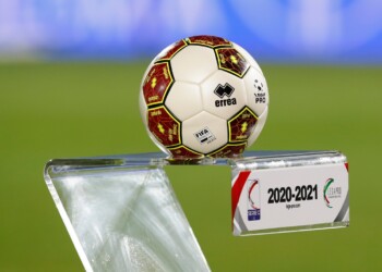 Casertana-Monopoli 2-1: decidono Cuppone e Izzillo