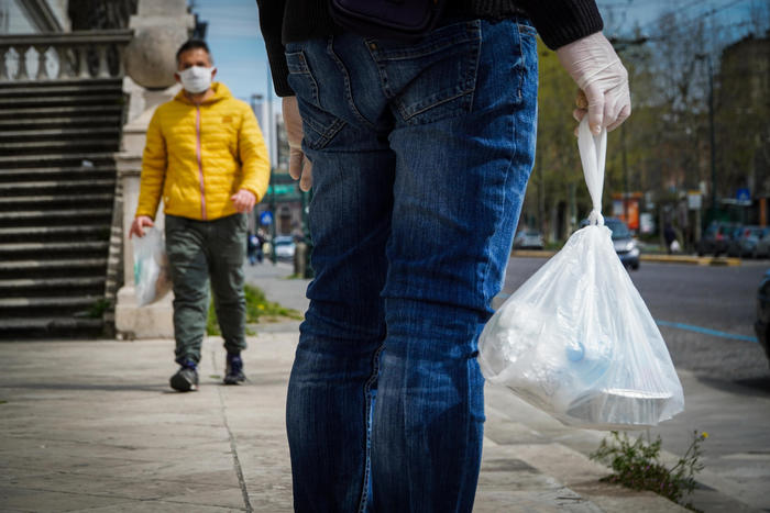 Covid: Coldiretti, in Puglia +40% poveri, 200mila in mense