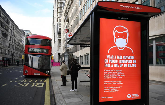 Covid: Gb, picco di 744 morti e quasi 40mila contagi