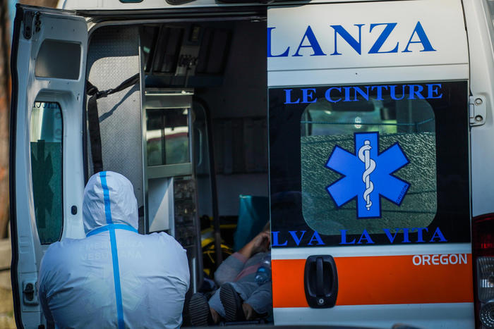 Covid: nel veronese container frigo per eventuali salme