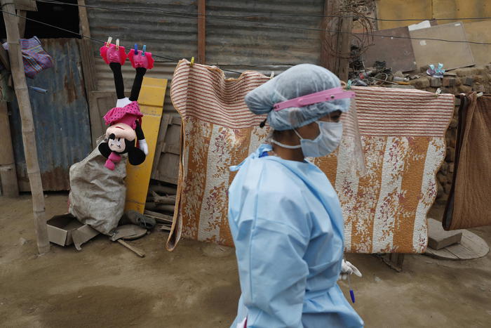 Covid: Perù allenta restrizioni per far respirare l’economia