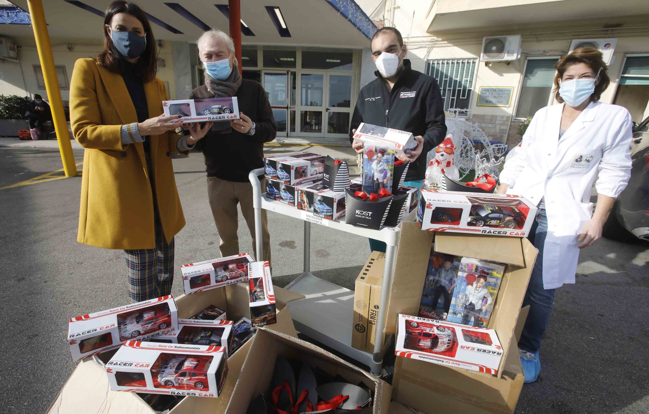 L’Associazione Filiera Italiana Nautica dona in beneficenza  150 giocattoli ai bimbi dell’ospedale Santobono Pausilipon