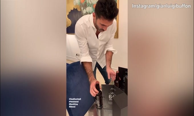 Buffon, birre in regalo da Messi per...ogni rete subita!