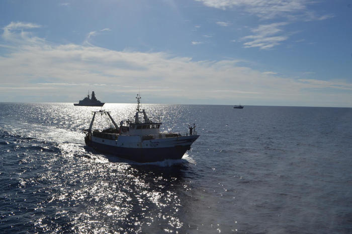 Di Maio sente familiari pescatori, ‘il governo è con voi’