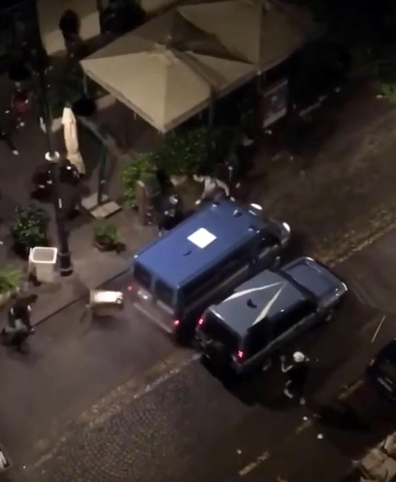 Guerriglia Napoli, Ps perquisisce le abitazioni di due ultras