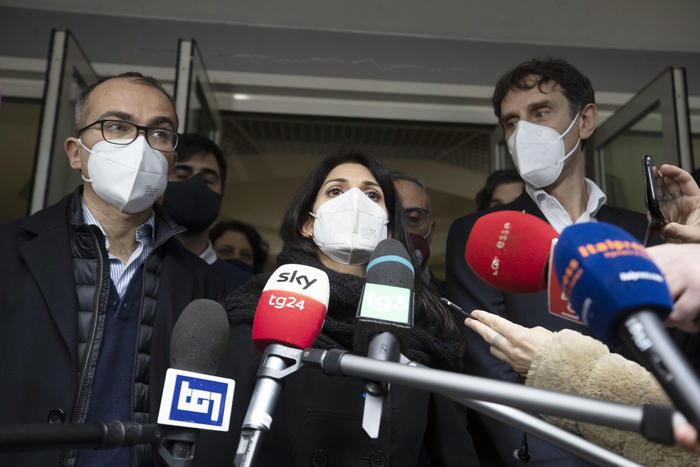 Inchiesta Nomine: Raggi, mia vittoria, M5s rifletta