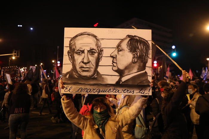 Israele: ancora manifestazioni contro Netanyahu, 30 fermi
