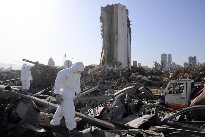 Libano: oggi interrogatorio premier per disastro agosto