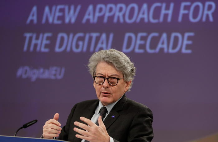 L’Ue fissa i paletti allo strapotere delle Big Tech