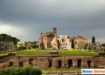 Meteo Roma, frequente maltempo conforto vento