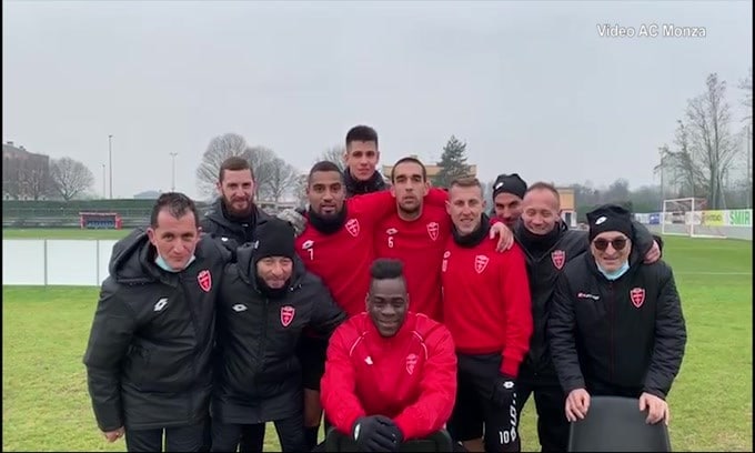 Monza, la carica di Boateng e Balotelli: "Dai bagaj"