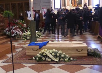 Paolo Rossi, ultimo saluto della sua Prato il 30 dicembre