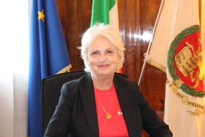 Rettrice Stranieri lascerà Ateneo