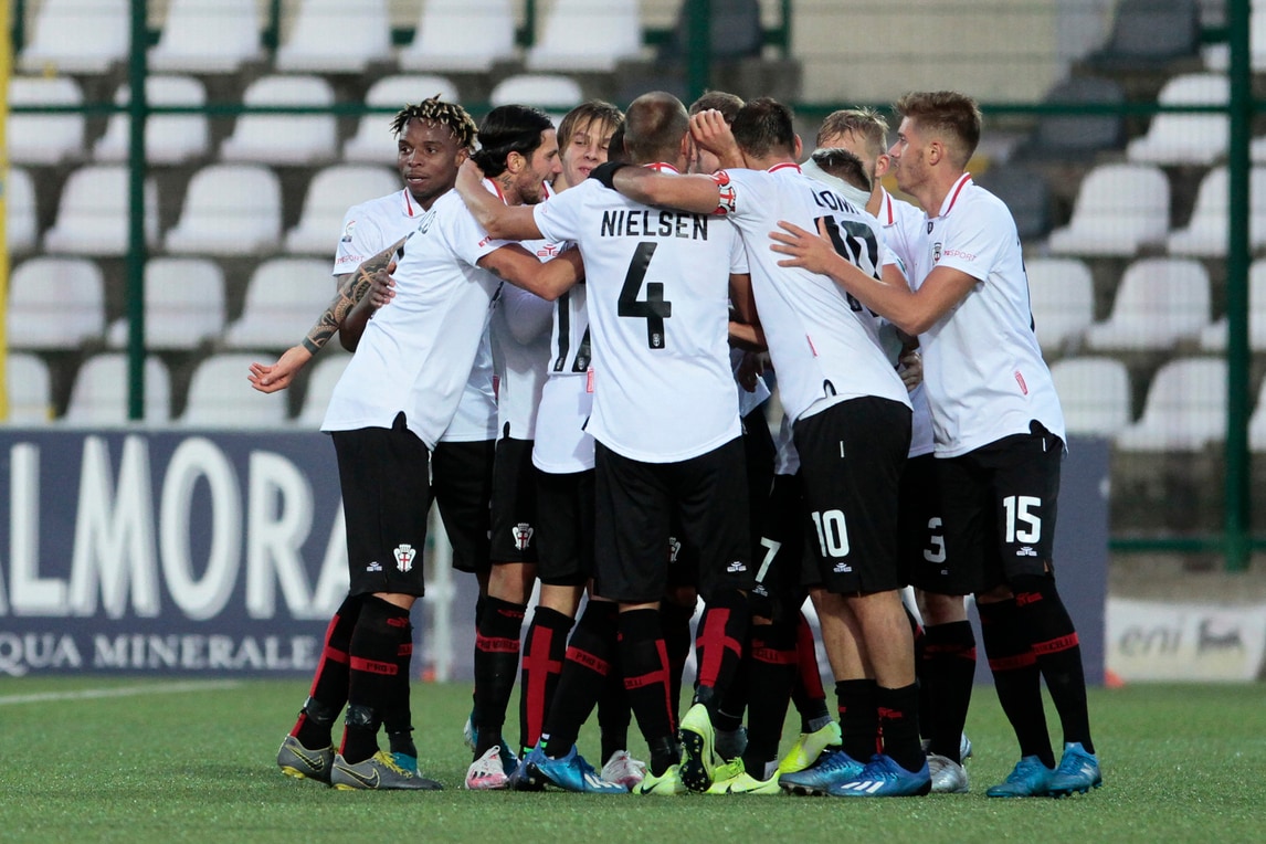 Serie C, Pro Vercelli-Livorno non si giocherà sabato 5 dicembre