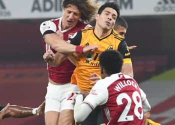 Son e Kane trascinano il Tottenham, Mourinho resta in vetta alla Premier
