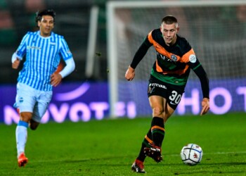 Tanti gialli ma nessun gol: Venezia-Spal 0-0