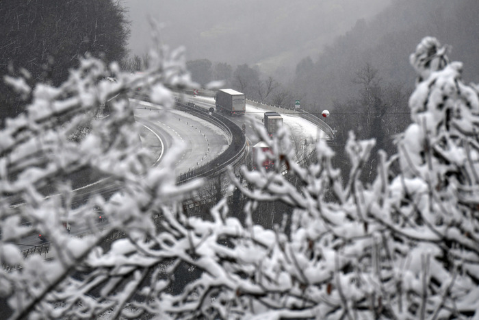 Tornano neve e pioggia in Liguria